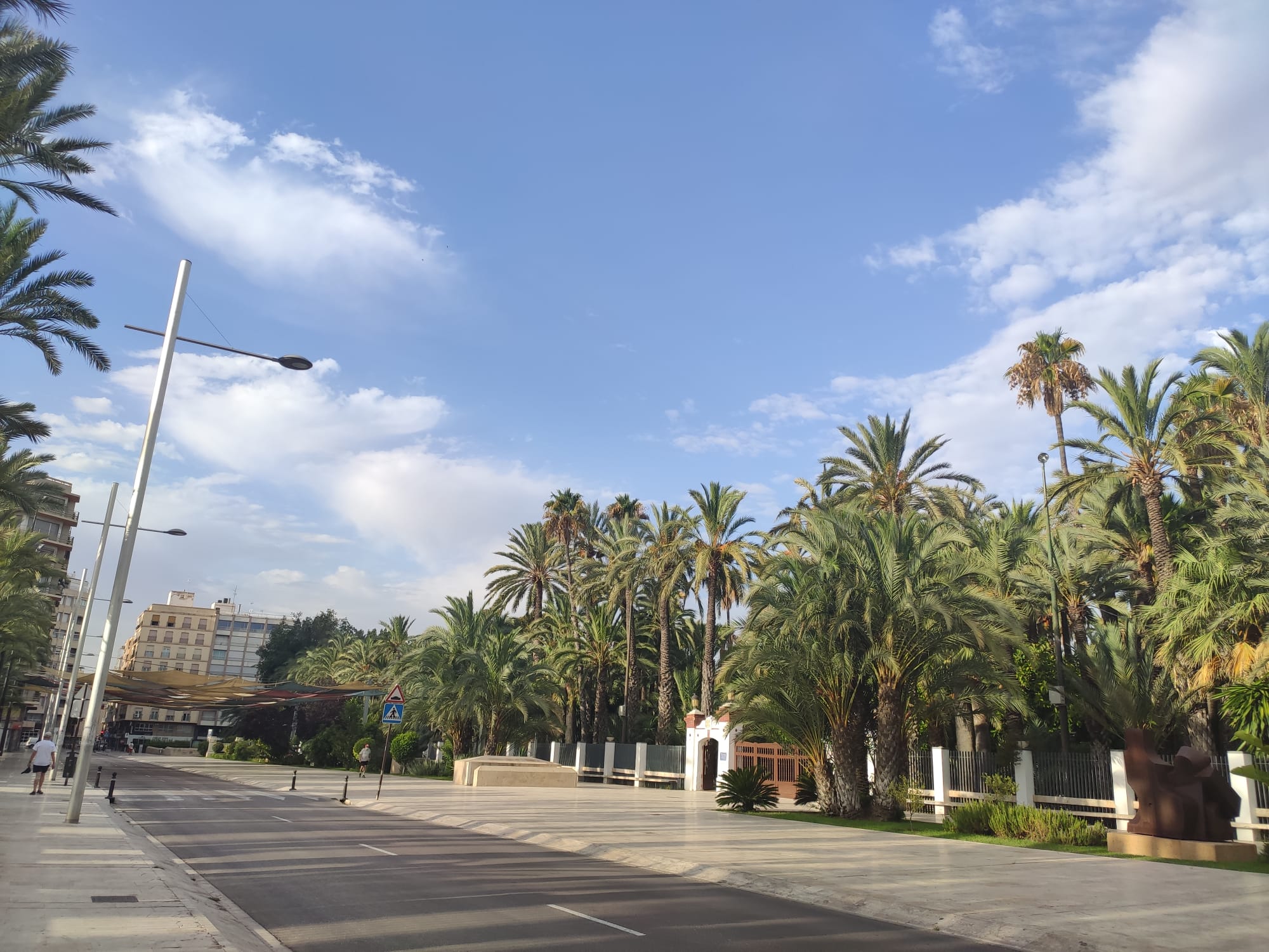 El fin de semana será caluroso y bochornoso en Elche, Crevillent y Santa Pola El fin de semana será caluroso y bochornoso en Elche, Crevillent y Santa Pola