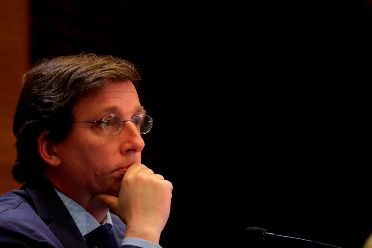 Almeida: "El cierre total de Madrid no es la opción sobre la que se trabaja en este momento" Almeida: "El cierre total de Madrid no es la opción sobre la que se trabaja en este momento"