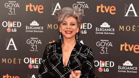 Kiti Manver Alfombra roja Premios Goya 2017