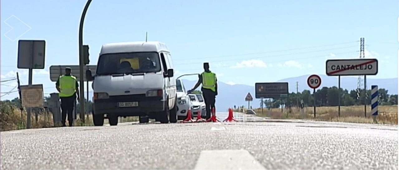 Muchas personas que estaban pasando el verano en Cantalejo vuelven a sus casas Muchas personas que estaban pasando el verano en Cantalejo vuelven a sus casas