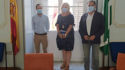 Mora, Colombo y Porr&uacute;a