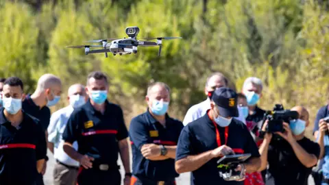 Drones en la nueva unidad de Bomberos de Zaragoza Drones en la nueva unidad de Bomberos de Zaragoza