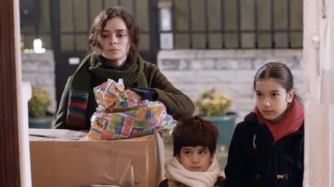 Las claves con las que entenderás toda la trama de 'Mujer' tras sus doce primeros capítulos Las claves con las que entenderás toda la trama de 'Mujer' tras sus doce primeros capítulos