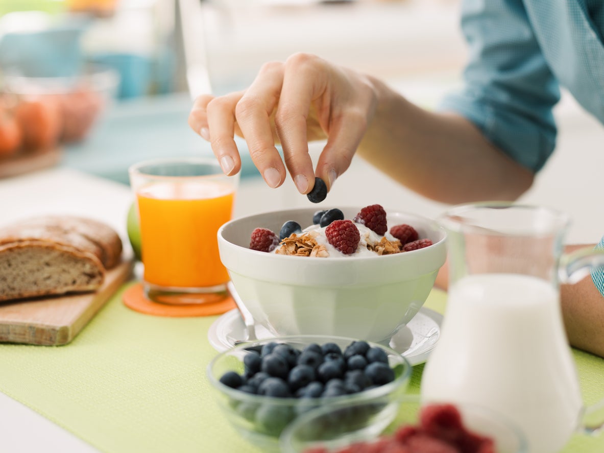 Mesa de redacción: ¿Sois de desayunar dos veces? Mesa de redacción: ¿Sois de desayunar dos veces?