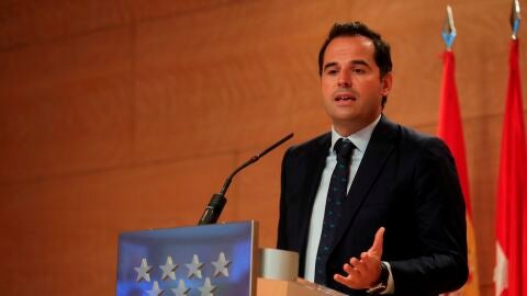 El vicepresidente y portavoz del Gobierno de la Comunidad, Ignacio Aguado, durante una rueda de prensa