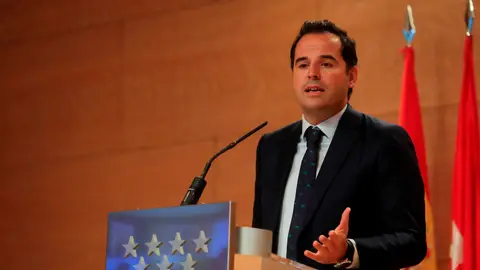 El vicepresidente y portavoz del Gobierno de la Comunidad, Ignacio Aguado, durante una rueda de prensa El vicepresidente y portavoz del Gobierno de la Comunidad, Ignacio Aguado, durante una rueda de prensa