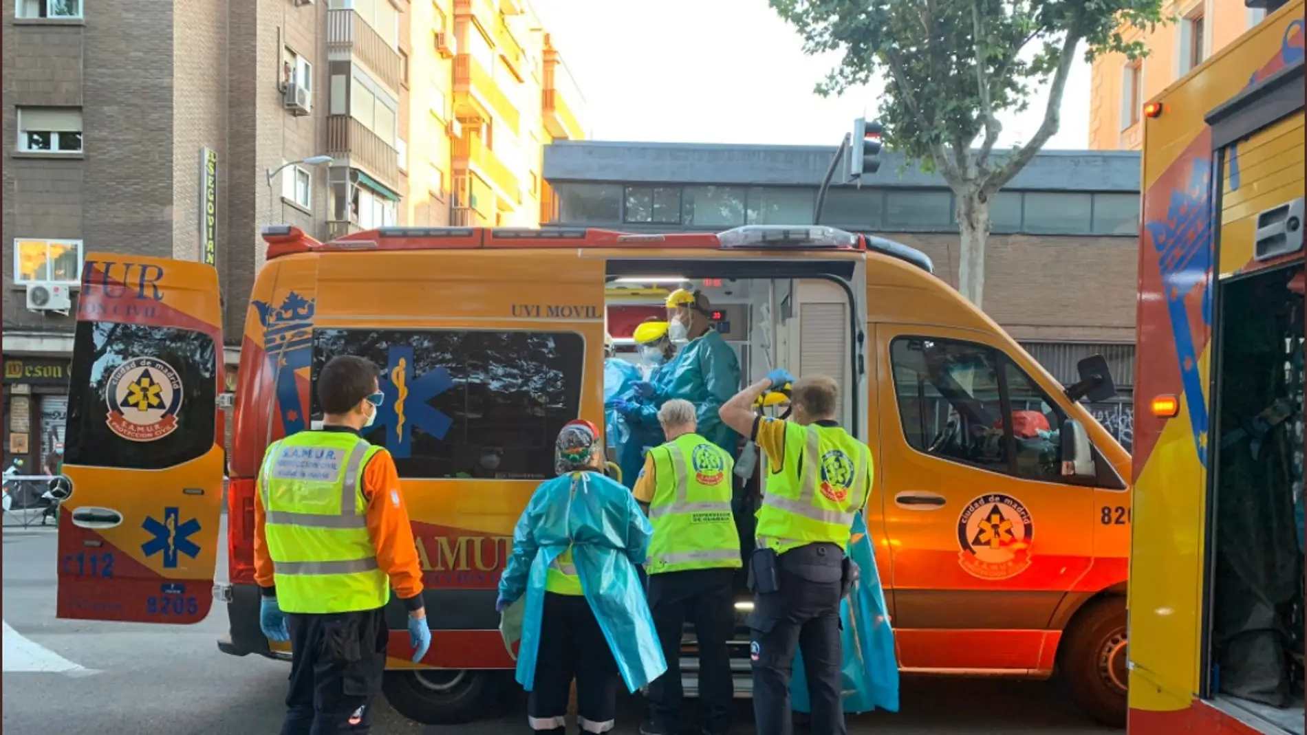 Imagen de archivo de una intervención de los servicios de Emergencias en Madrid