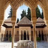 Identifican detalles desconocidos en los templetes del patio de los Leones en la Alhambra