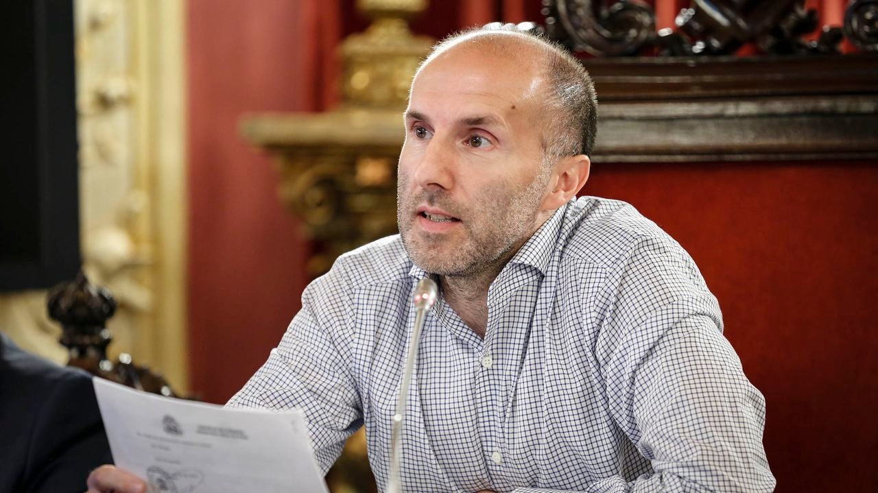 Jácome acusa ao PSOE de intentar “boicotear” obras na cidade Jácome acusa ao PSOE de intentar “boicotear” obras na cidade