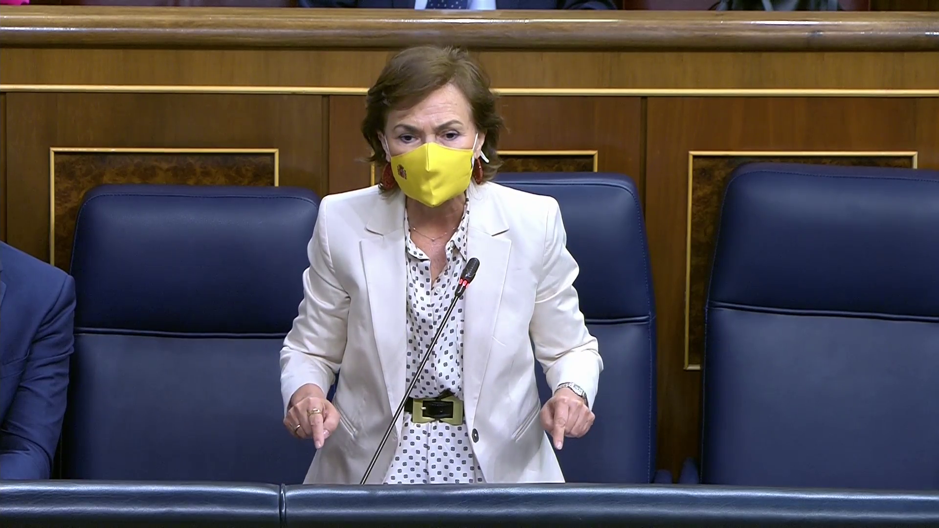 Carmen Calvo, a Cuca Gamarra: "Menos mal que venía usted a suceder a Álvarez de Toledo a título de moderada" Carmen Calvo, a Cuca Gamarra: "Menos mal que venía usted a suceder a Álvarez de Toledo a título de moderada"