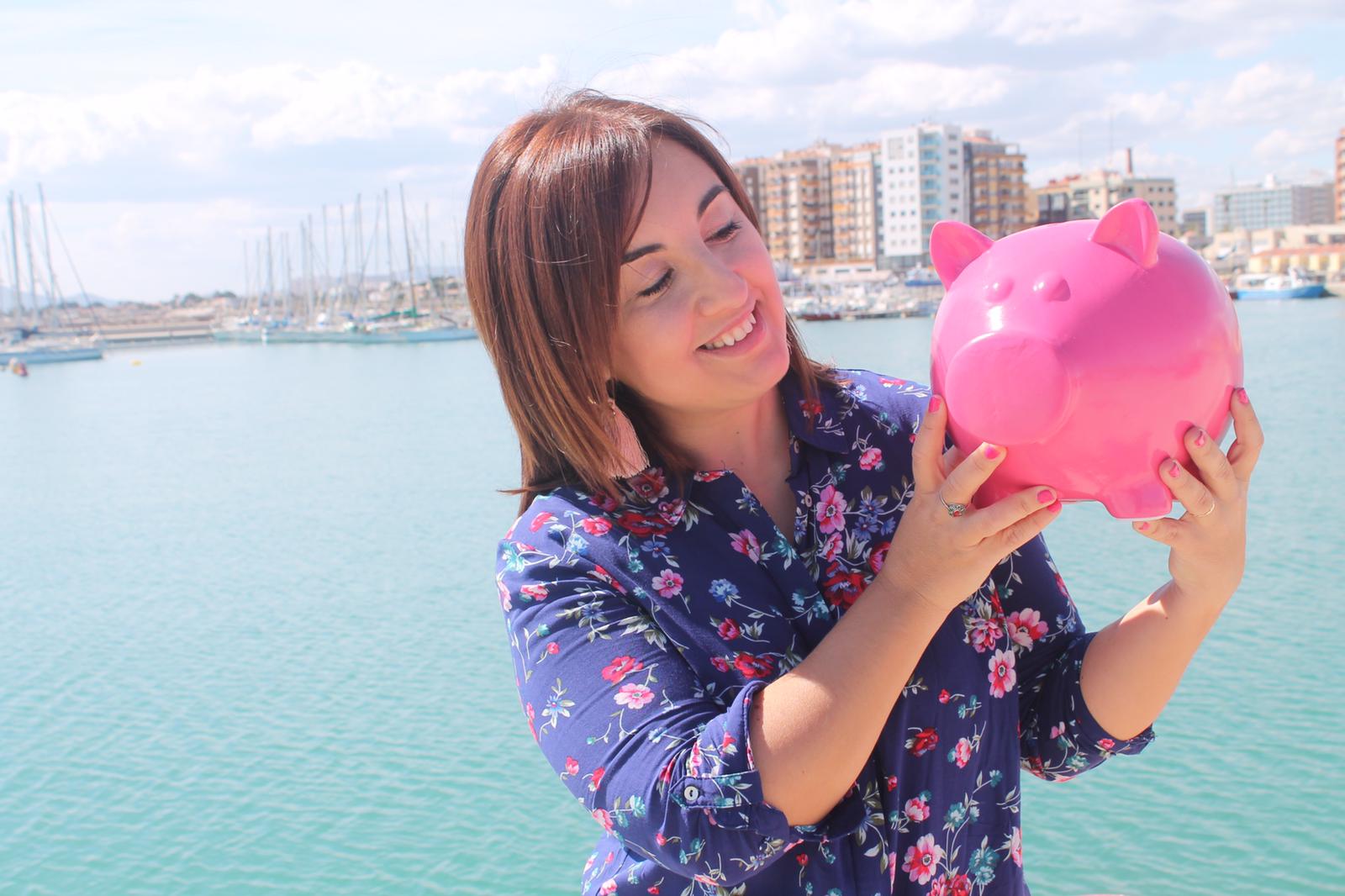 ¿Conoces los gastos hormiga? Mapi Amela nos da consejos para ahorrar en el hogar ¿Conoces los gastos hormiga? Mapi Amela nos da consejos para ahorrar en el hogar