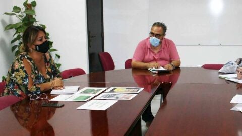 Reuni&oacute;n con colectivos de madres y padres de Puerto Real