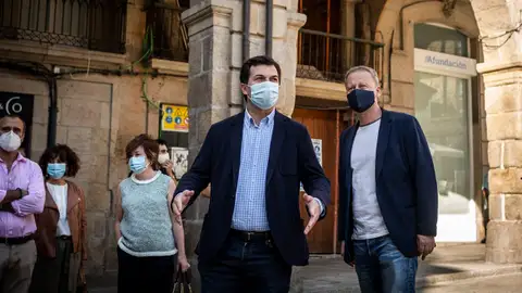 Caballero pide al PP que apoye a Villarino como alcalde Caballero pide al PP que apoye a Villarino como alcalde