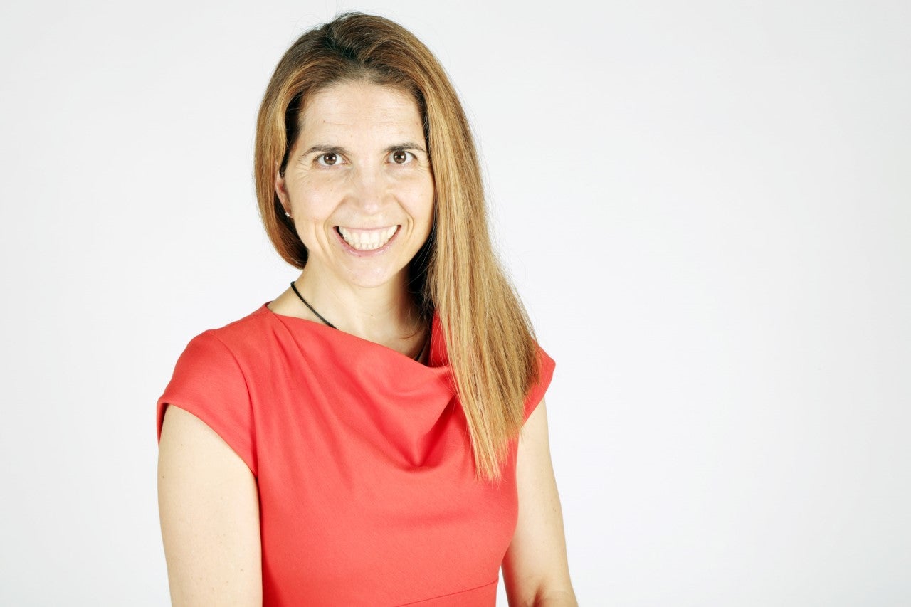 El equipo de la ingeniera alicantina Nuria Oliver gana un premio mundial por un proyecto para combatir la epidemia El equipo de la ingeniera alicantina Nuria Oliver gana un premio mundial por un proyecto para combatir la epidemia