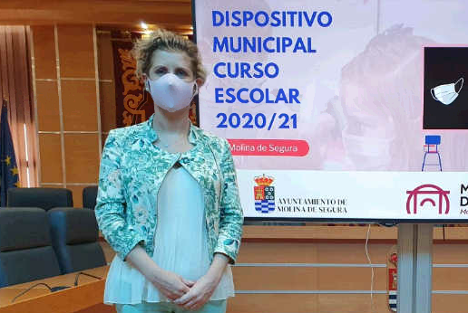 Esther Clavero: "Si este no es el momento de invertir en sanidad y educación públicas, no sé cuando será" Esther Clavero: "Si este no es el momento de invertir en sanidad y educación públicas, no sé cuando será"