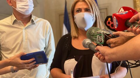 La alcaldesa de Jerez, Mamen S&aacute;nchez, y el delegado de Educaci&oacute;n, Juan Antonio Cabello