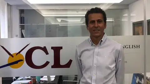 Academia CL Carlos Martínez, Director del centro