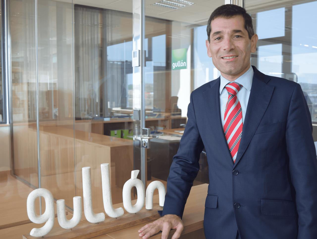 Galletas Gullón complementa su Comité Ejecutivo con la incorporación de Paco Hevia como director Corporativo Galletas Gullón complementa su Comité Ejecutivo con la incorporación de Paco Hevia como director Corporativo