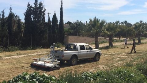 Veh&iacute;culo georradar en el Yacimiento de La Alcudia