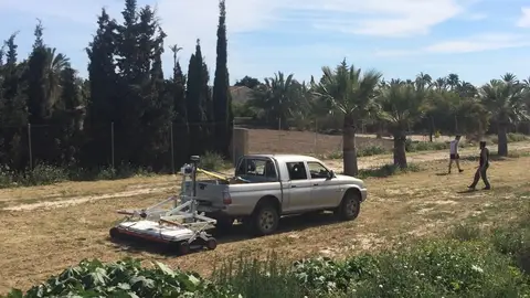 Vehículo georradar en el Yacimiento de La Alcudia Vehículo georradar en el Yacimiento de La Alcudia