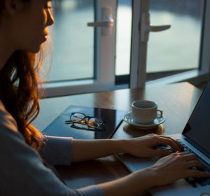 El ahorro del teletrabajo: 630 millones de euros por trabajar desde casa El ahorro del teletrabajo: 630 millones de euros por trabajar desde casa