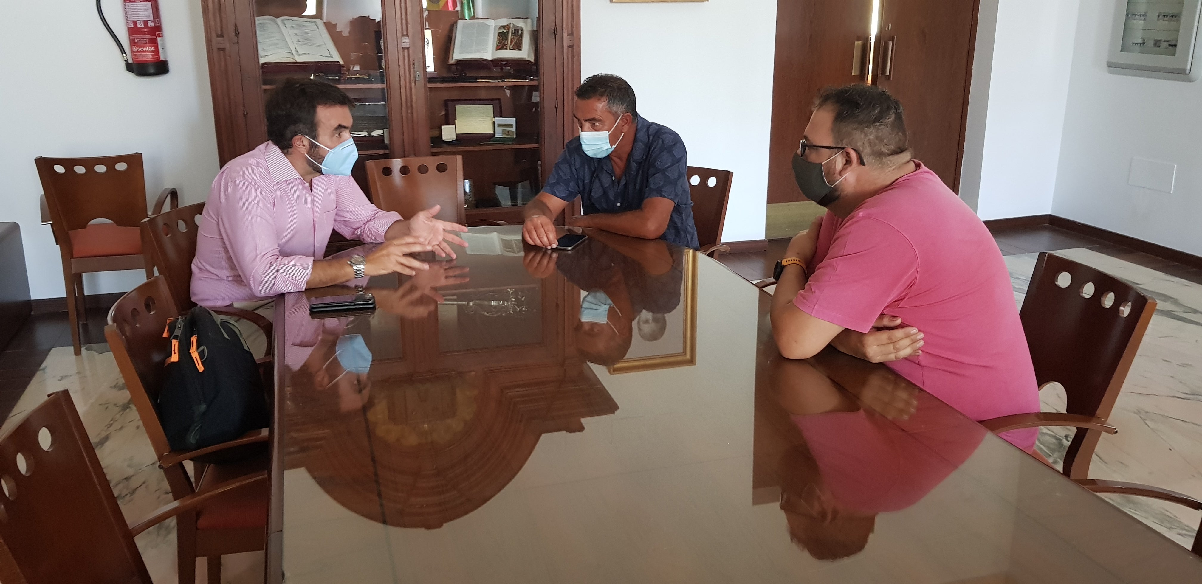 El Comité de Empresa 'se posiciona' y pide a la oposición "que se replanteen" el voto al estudio de viabilidad del transporte urbano El Comité de Empresa 'se posiciona' y pide a la oposición "que se replanteen" el voto al estudio de viabilidad del transporte urbano