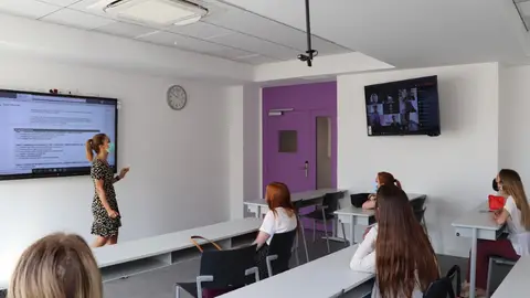 Aula en el CEU de Elche. Aula en el CEU de Elche.
