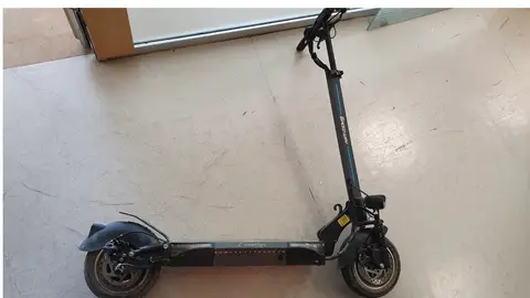 El patinete del accidente. El patinete del accidente.
