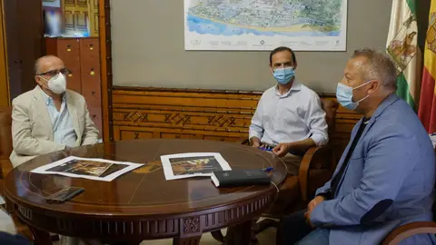 Reunión en el Ayuntamiento de Sanlúcar Reunión en el Ayuntamiento de Sanlúcar