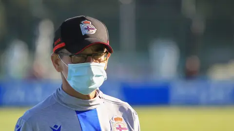 Fernando Vázquez con mascarilla Mascarilla