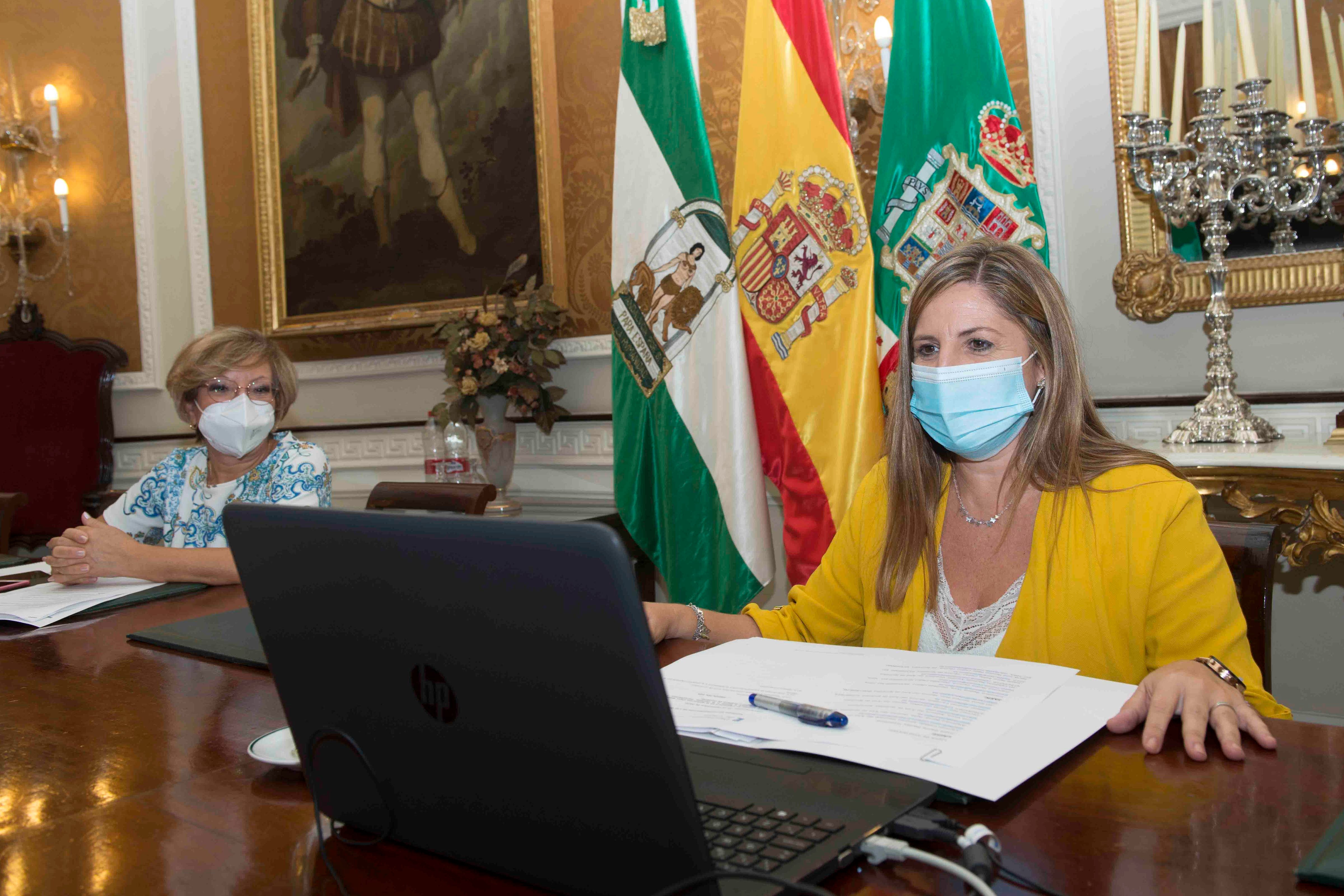 Irene García: “La pandemia va a tener un rostro femenino claro” Irene García: “La pandemia va a tener un rostro femenino claro”