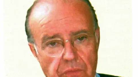 Fallece Juan Carlos Guerra Zunzunegui Obituario