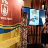 Instantes de la rueda de prensa