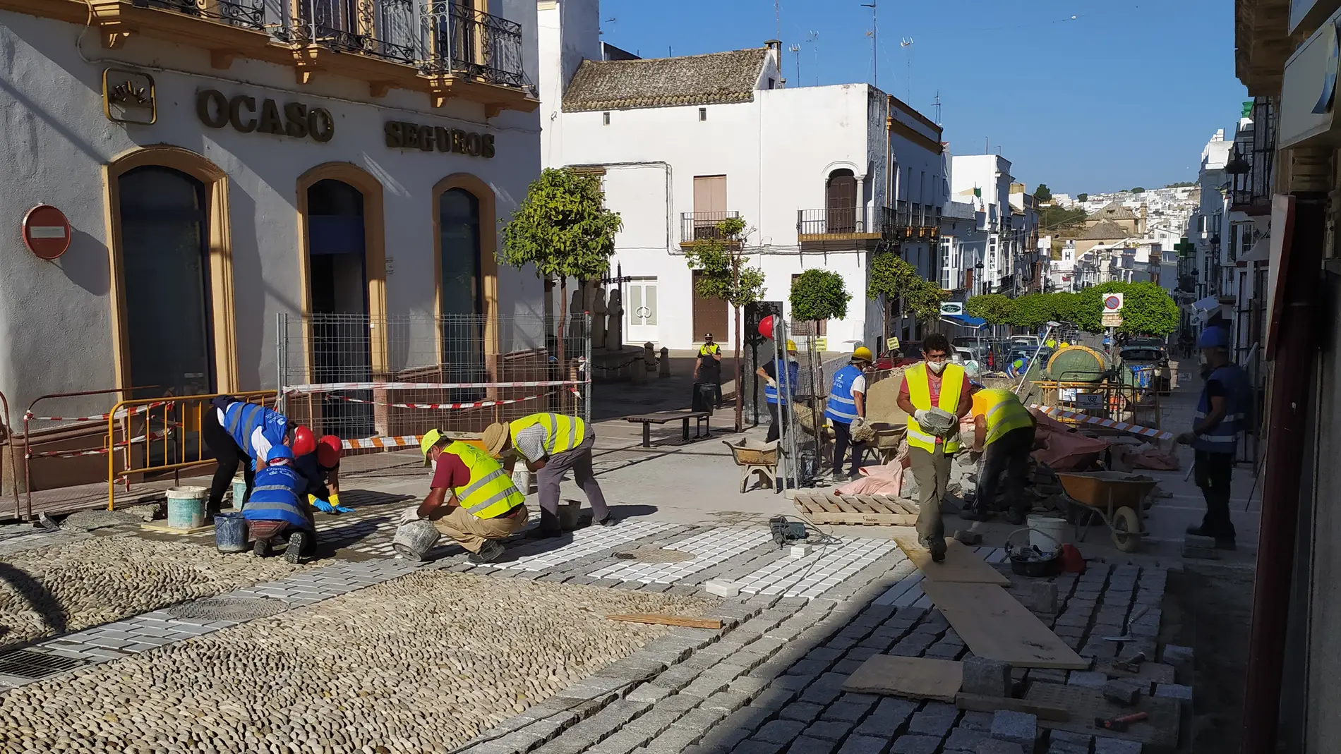 Prosiguen las obras en la calle Corredera