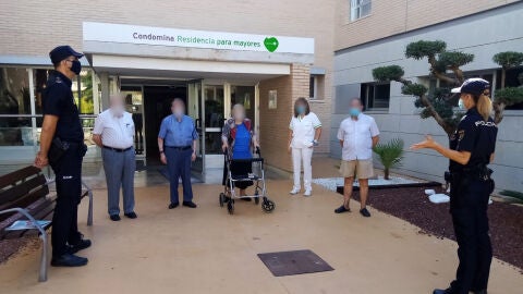 La Polic&iacute;a instruye a potenciales v&iacute;ctimas de estafas