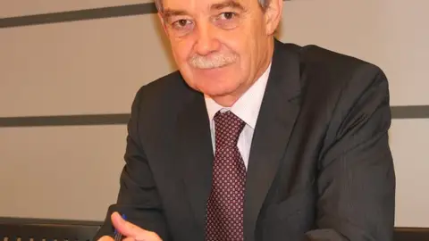 José María Borrel presidente del Colegio Oficial de Médicos de la provincia de Huesca, José María Borrel
