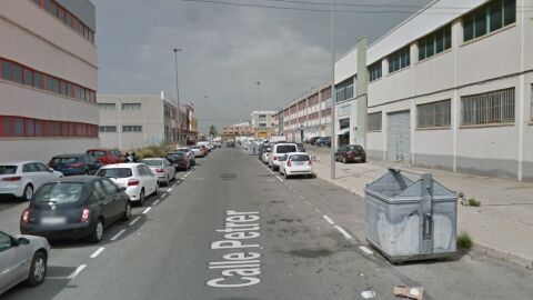 Calle Petrer del pol&iacute;gono industrial de Carr&uacute;s de Elche.