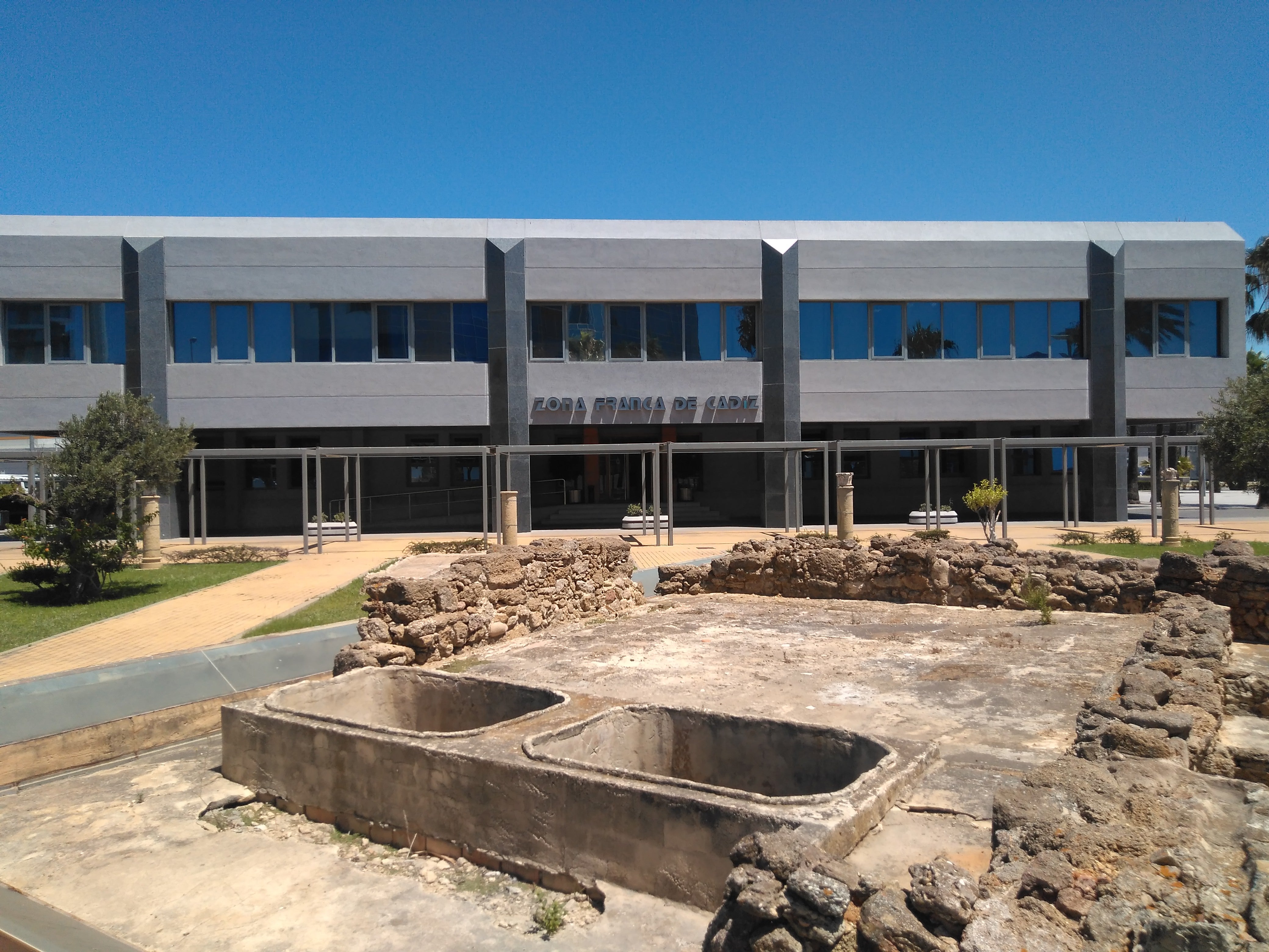 "La Junta tiene que mostrar su voluntad de que Cádiz cuente con un hospital como se merece" "La Junta tiene que mostrar su voluntad de que Cádiz cuente con un hospital como se merece"