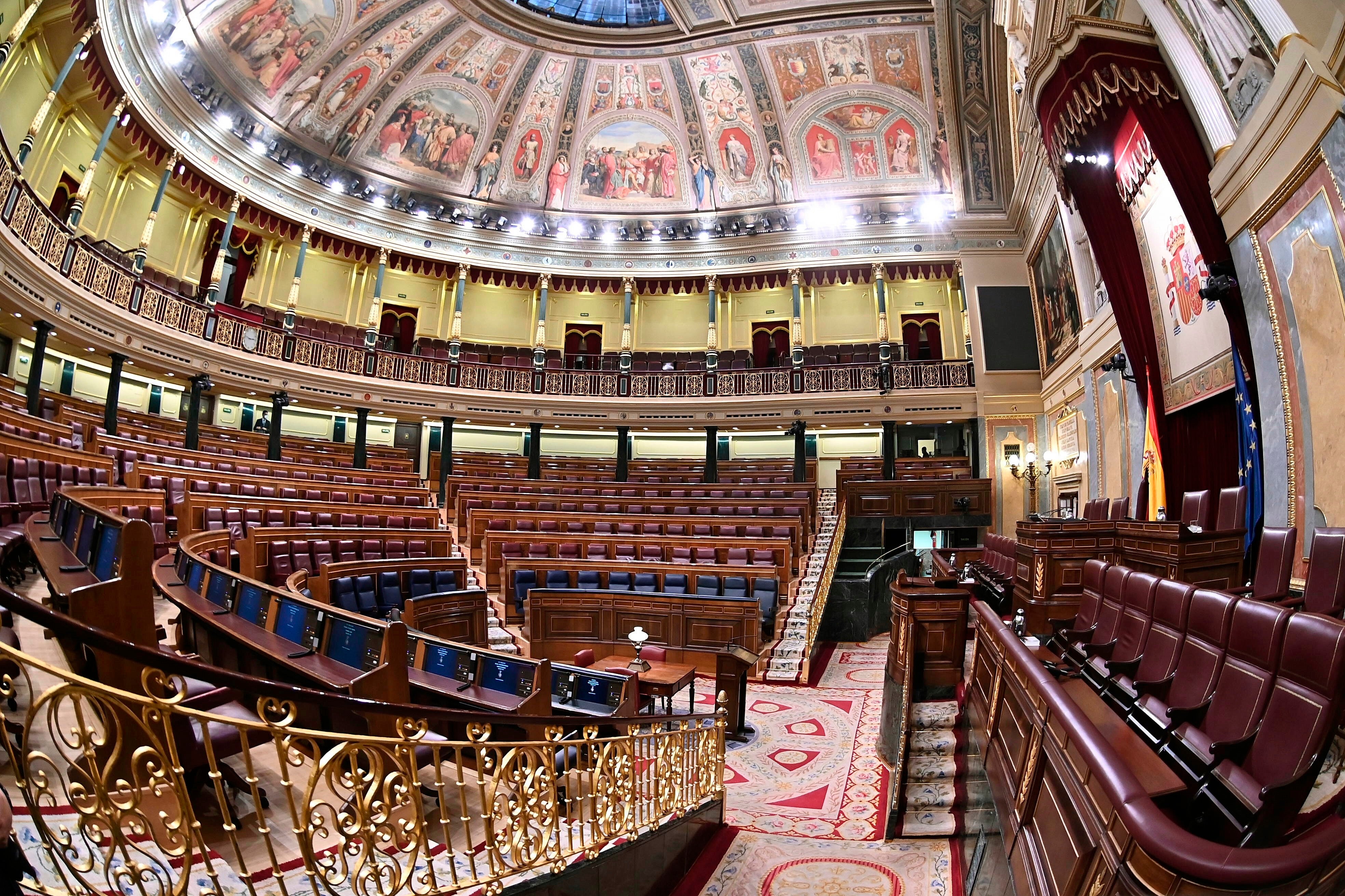 La cápsula del tiempo: Cuando el Congreso de los Diputados no era como el patio del colegio La cápsula del tiempo: Cuando el Congreso de los Diputados no era como el patio del colegio