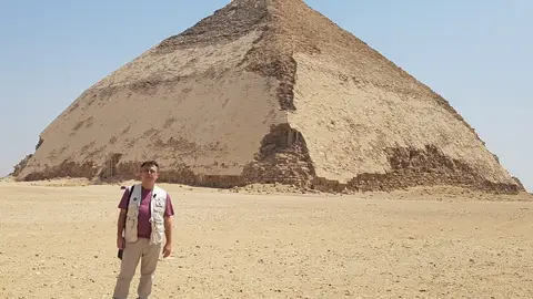 Pirámide romboidal Pirámide romboidal