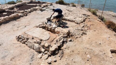 Illeta dels Banyets en El Campello (Alicante)