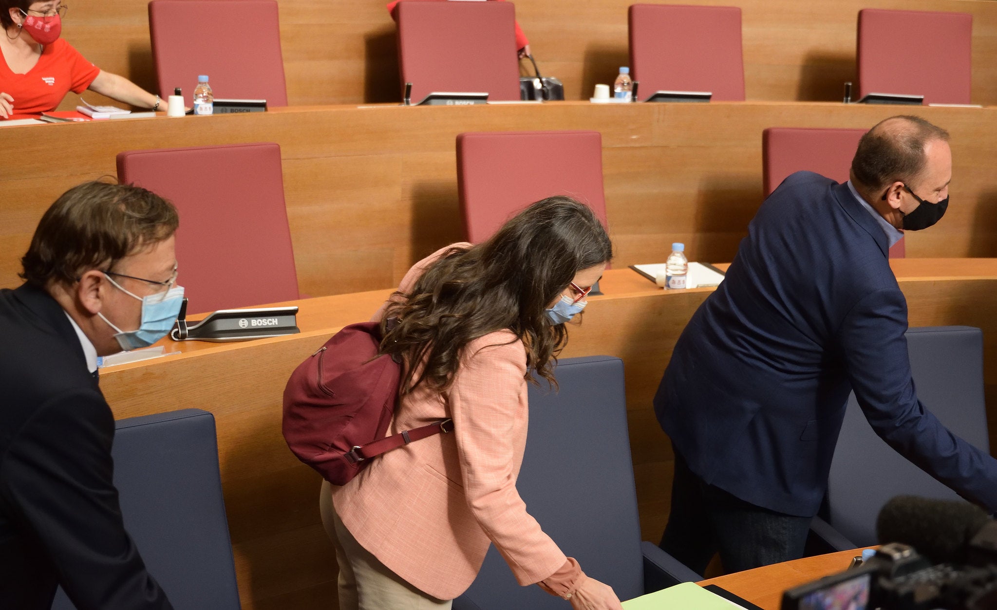 Destinados mil millones de euros para la pandemia en la Comunitat Destinados mil millones de euros para la pandemia en la Comunitat