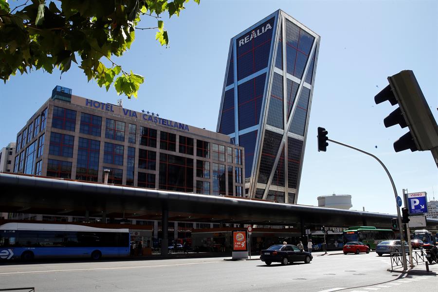 Tertulia: El confinamiento que afecta a Madrid capital y a otros 10 municipios Tertulia: El confinamiento que afecta a Madrid capital y a otros 10 municipios
