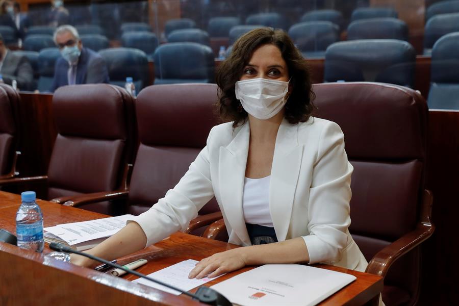 La España que madruga: Ayuso recurre hoy el cierre de Madrid a los tribunales La España que madruga: Ayuso recurre hoy el cierre de Madrid a los tribunales