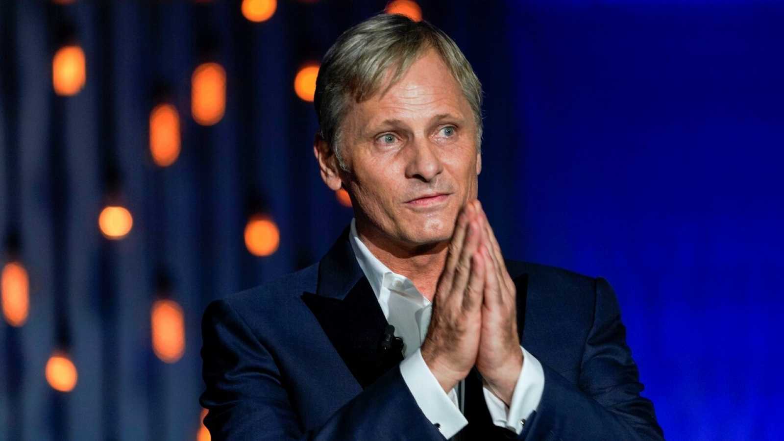 Viggo Mortensen: "Si no has dirigido ni un corto... es difícil que te financien tu primera película" Viggo Mortensen: "Si no has dirigido ni un corto... es difícil que te financien tu primera película"