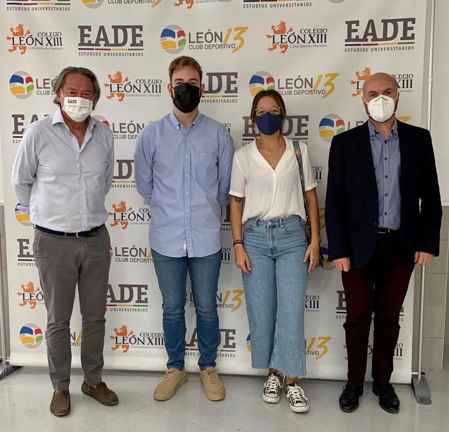 La Arqueología como horizonte laboral La Arqueología como horizonte laboral