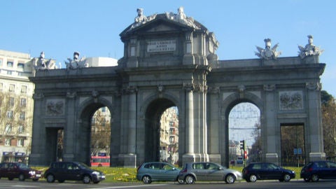 Confinamiento en Madrid: estos son los documentos que necesitas para circular en coche