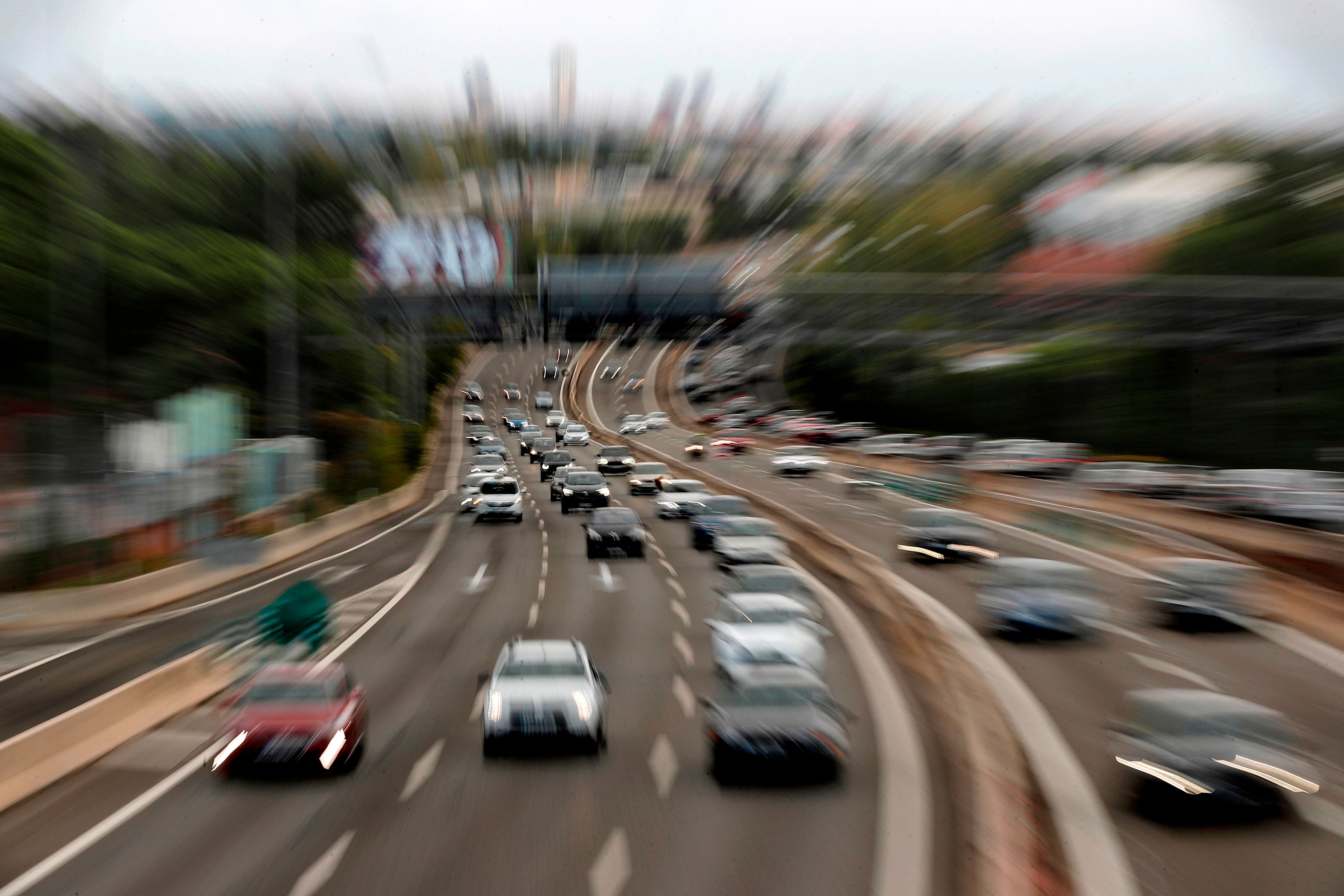 La Generalitat cobrarà un impost a les emissions de CO2 a partir del setembre La Generalitat cobrarà un impost a les emissions de CO2 a partir del setembre