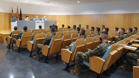 Rastreadores militares en una de las clases de formaci&oacute;n