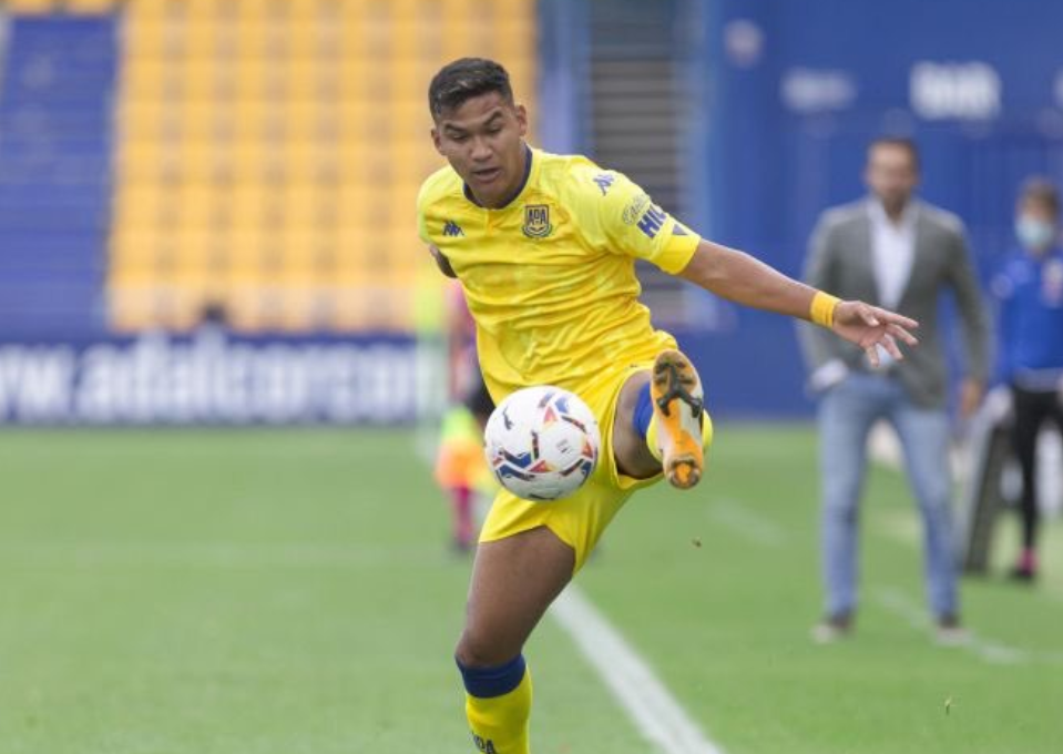 Posible alineación indebida en el Alcorcón por haber jugado con cinco fichas del filial Posible alineación indebida en el Alcorcón por haber jugado con cinco fichas del filial